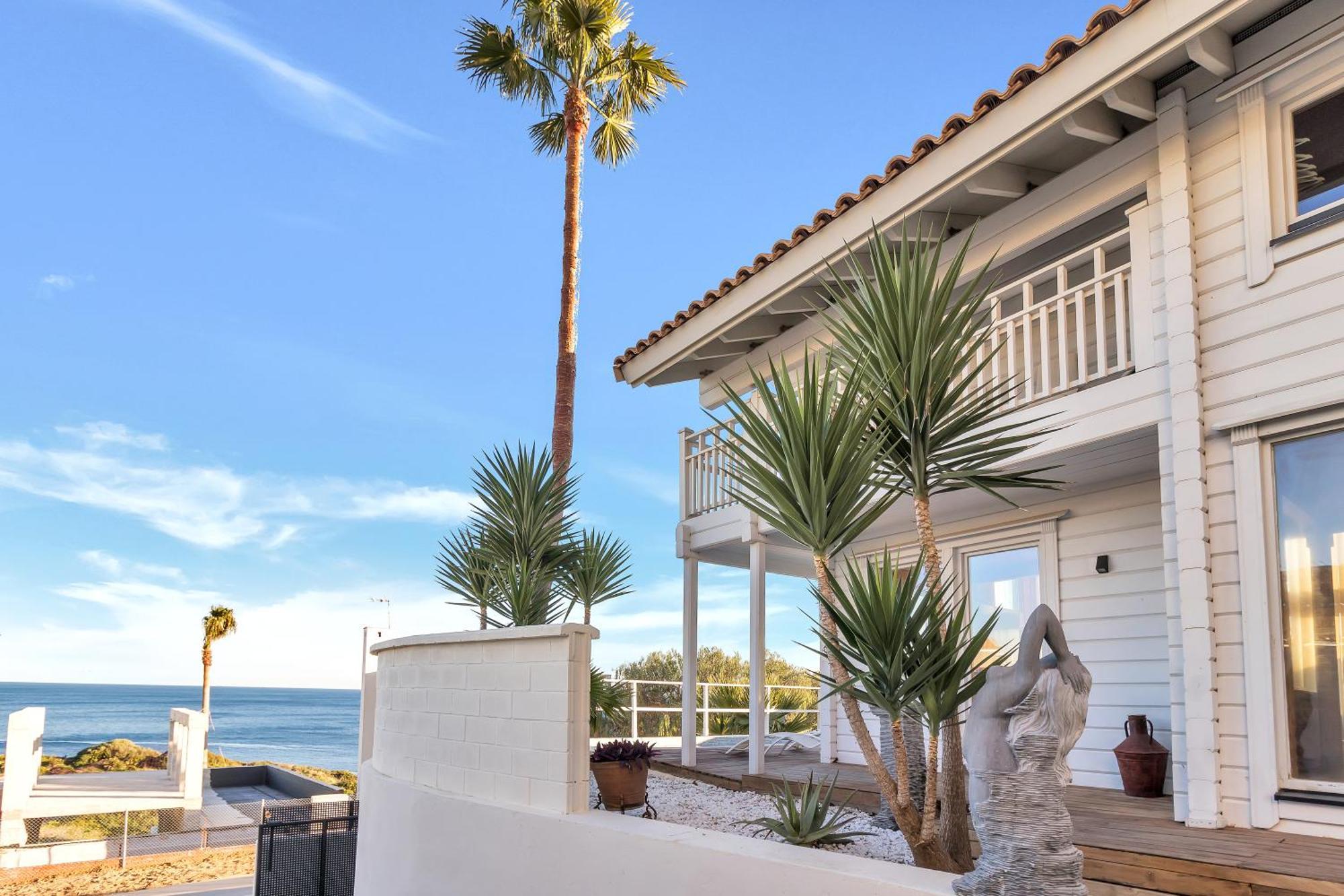 Increible Villa De Madera Con Vistas Al Mar Algeciras Ngoại thất bức ảnh