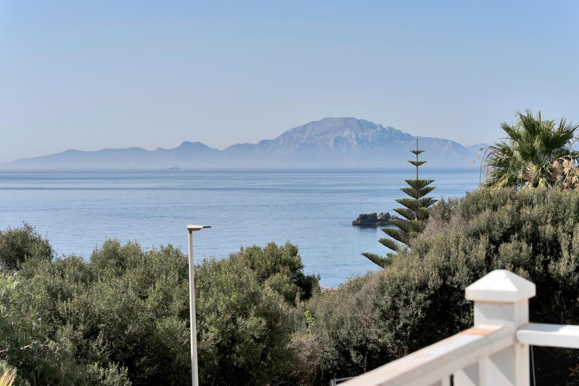 Increible Villa De Madera Con Vistas Al Mar Algeciras Ngoại thất bức ảnh